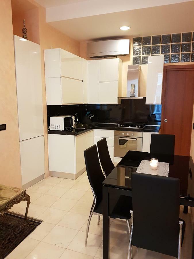 Appartamento Via Matteotti Sanremo Luaran gambar