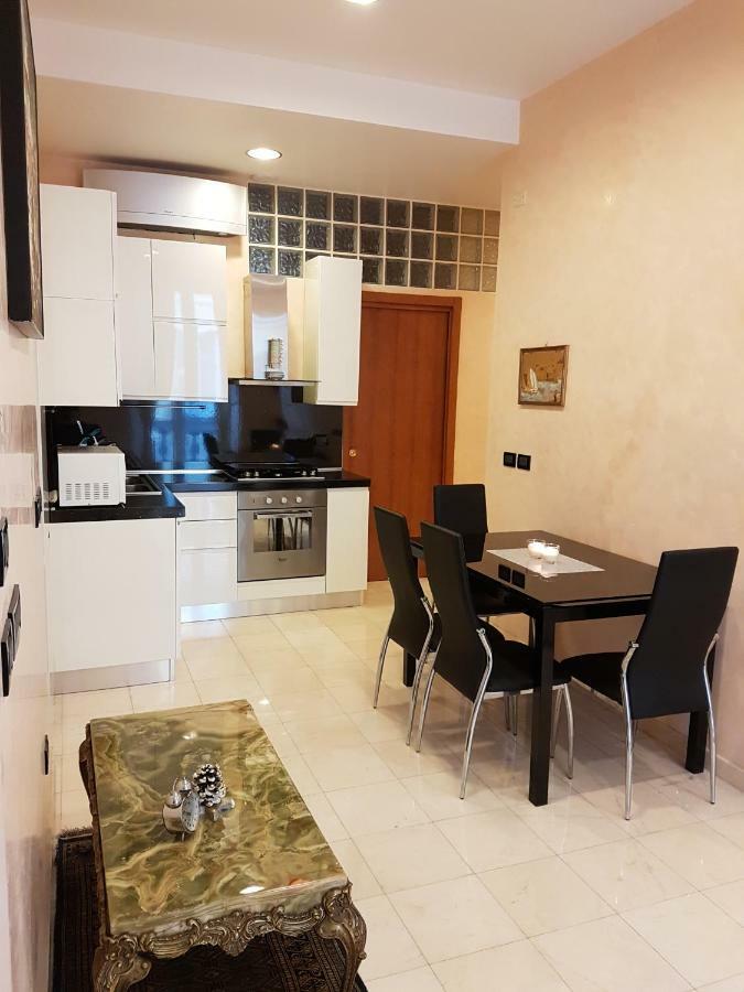 Appartamento Via Matteotti Sanremo Luaran gambar